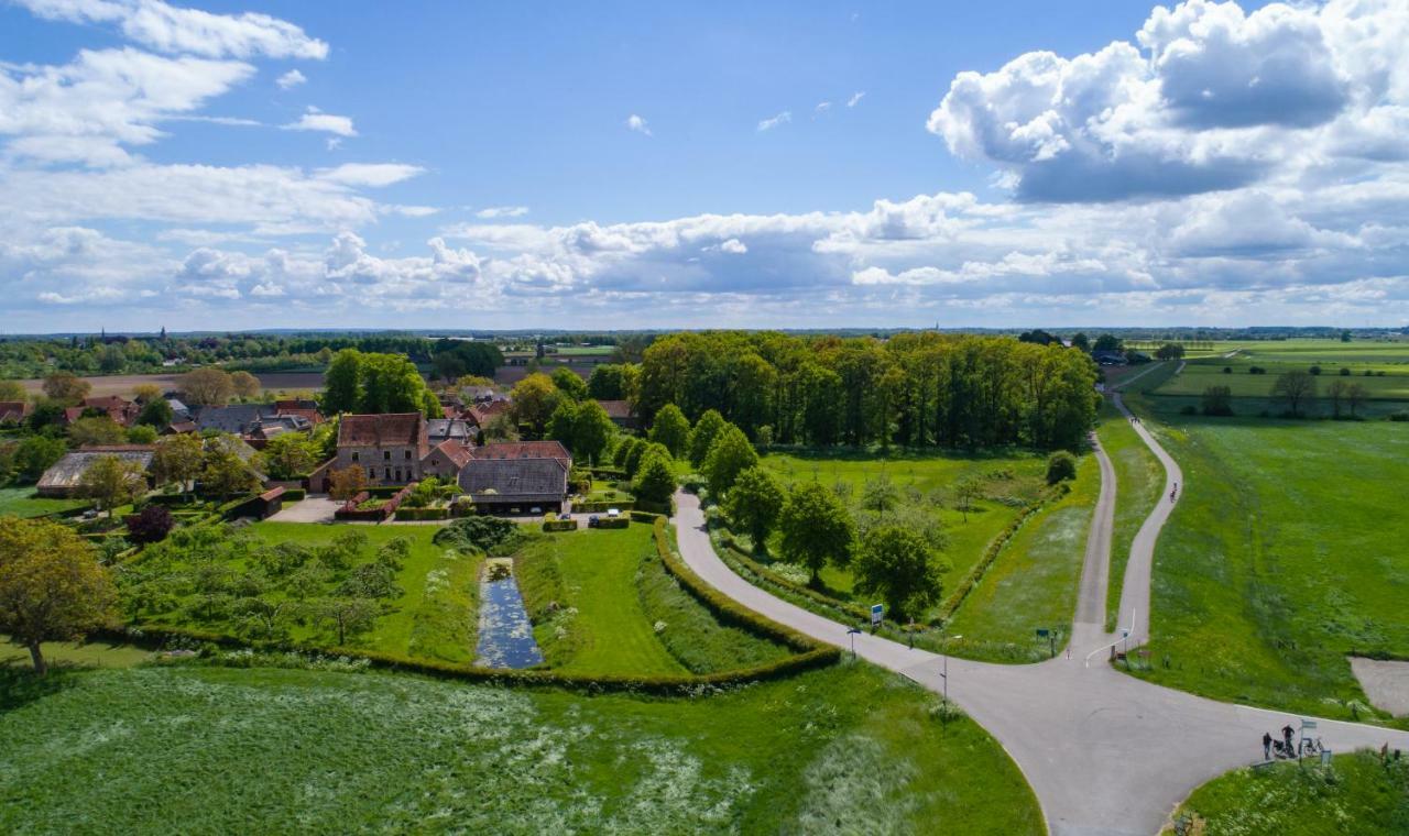 Herberg De Gouden Leeuw Бронкхорст Экстерьер фото
