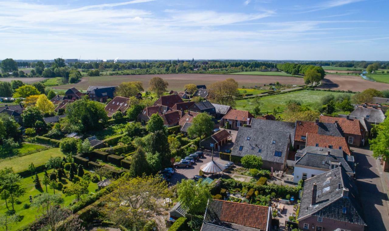 Herberg De Gouden Leeuw Бронкхорст Экстерьер фото