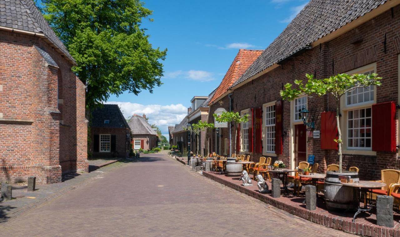Herberg De Gouden Leeuw Бронкхорст Экстерьер фото